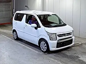 Suzuki Wagon R FX, 2024