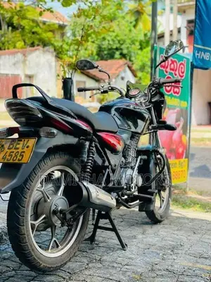 Bajaj Discover 125 2017