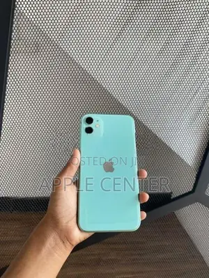 Apple iPhone 11 (Used)