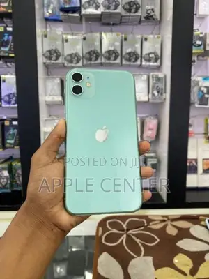 Apple iPhone 11 (Used)