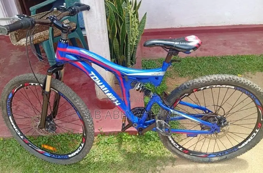 Tomahawk GT3 XL Bicycle (Size 26)