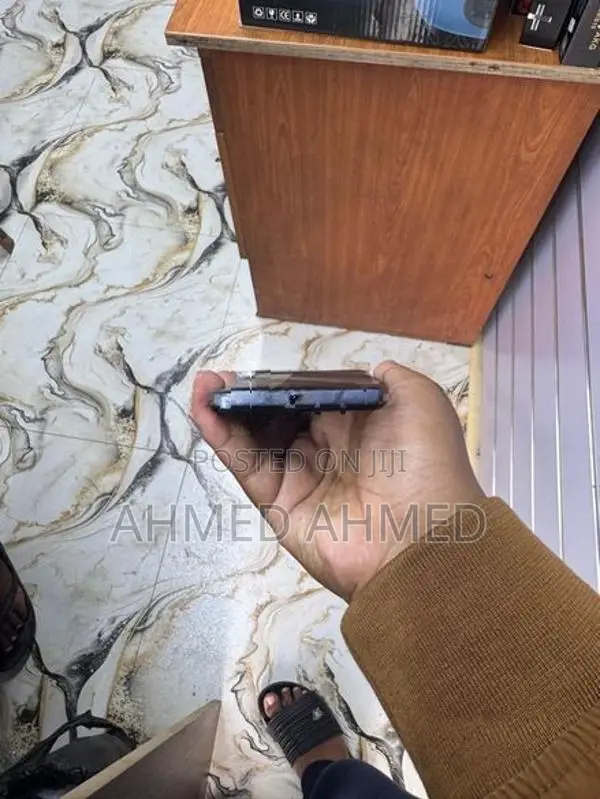 Realme C11 (Used)