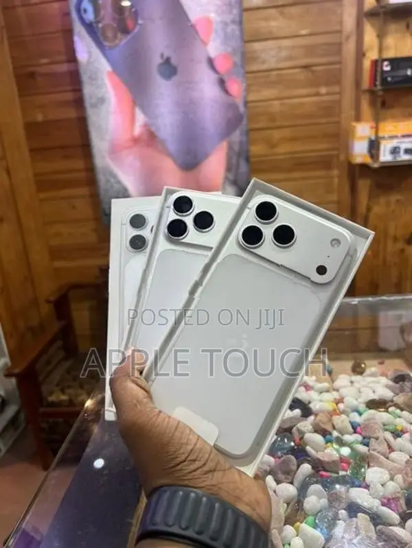 Apple iPhone 17 Pro Max Silver (Brand New)