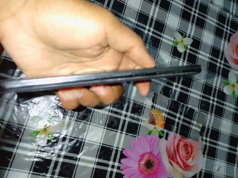 Samsung Galaxy A20 (Used)
