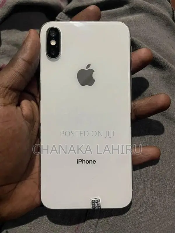 Apple iPhone XS 256GB (Used)