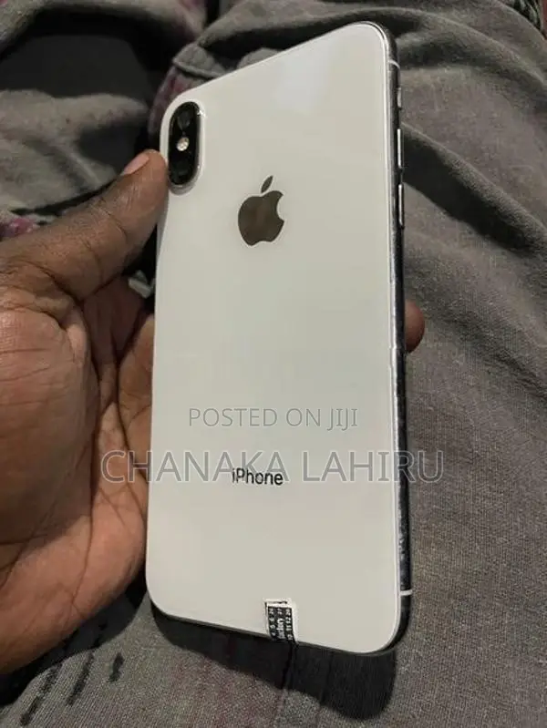 Apple iPhone XS 256GB (Used)