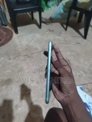 Apple iPhone 11 (Used)
