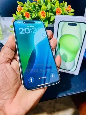 Apple iPhone 15 (Used)