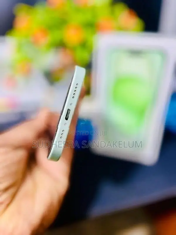 Apple iPhone 15 (Used)