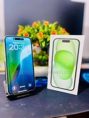 Apple iPhone 15 (Used)