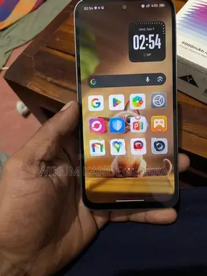 Infinix Hot 70 6GB 128GB (Used)
