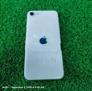 Apple iPhone SE 3 (Used)