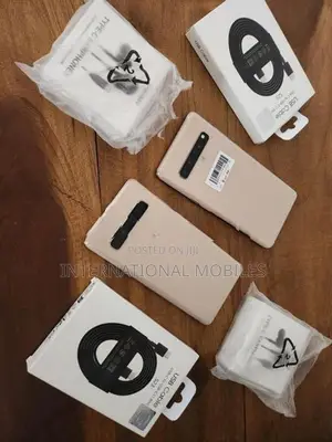 Samsung Galaxy S10 5G Fullset (Used)