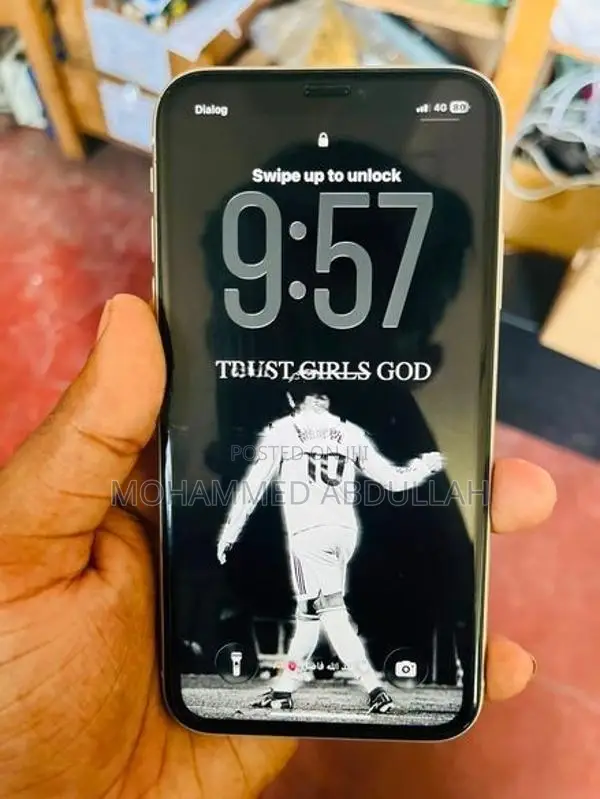 Apple iPhone 11 (Used)
