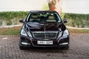 Mercedes Benz E200 Avant-garde 2010