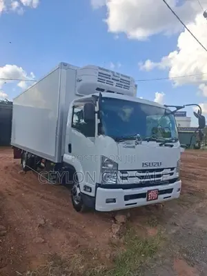 Isuzu Forward 2020