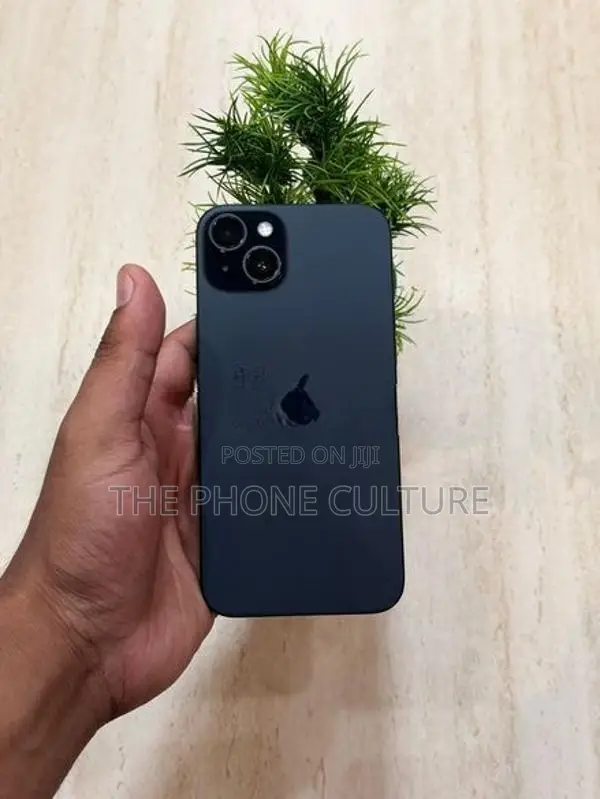Apple iPhone 15 Plus 256GB (Used)