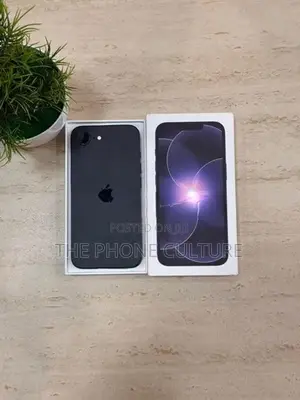Apple iPhone 17e 256GB (Used)