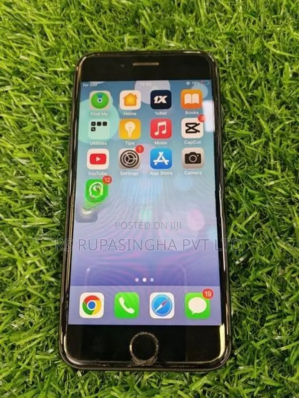 Apple iPhone 8 (Used)