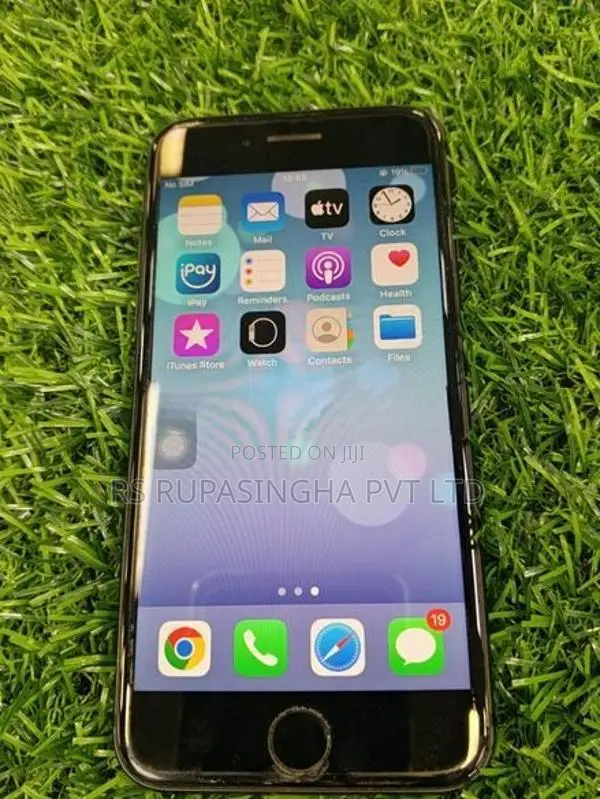 Apple iPhone 8 (Used)