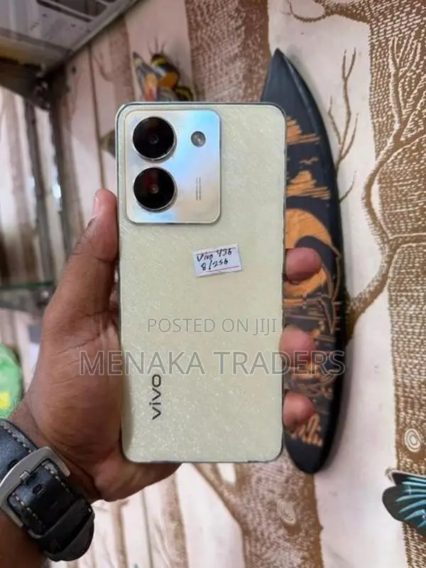 Vivo Y36 8GB 256GB (Used)