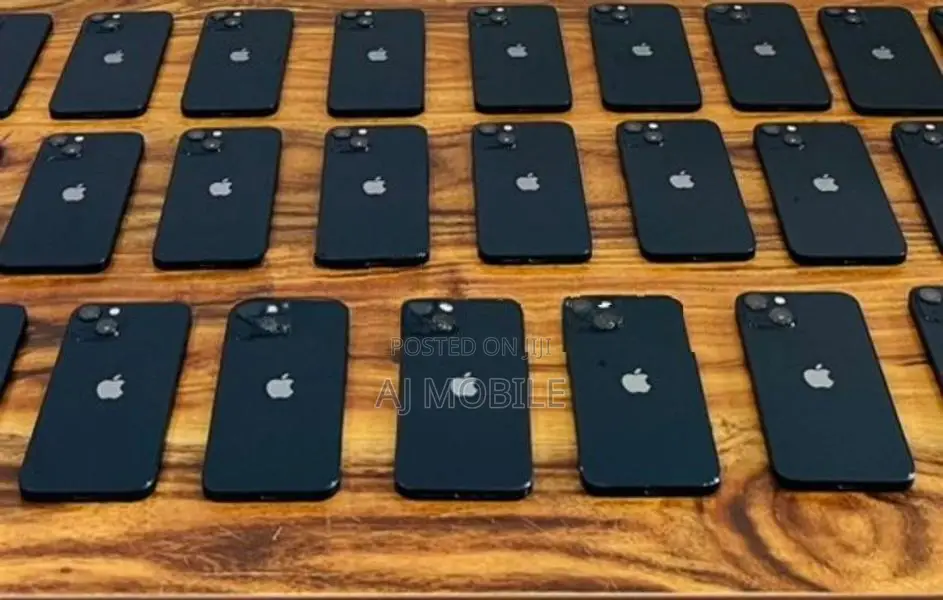 Apple iPhone 13 256GB (Used)