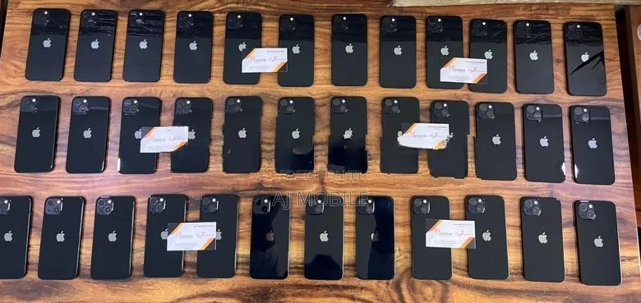 Apple iPhone 13 256GB (Used)