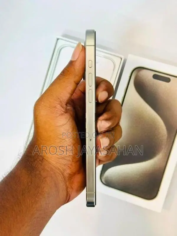 Apple iPhone 15 Pro Max 256GB (Used)
