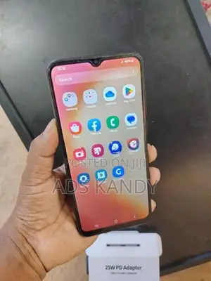 Samsung Galaxy A04e (Used)