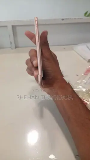 Apple iPhone 8 64GB (Used)