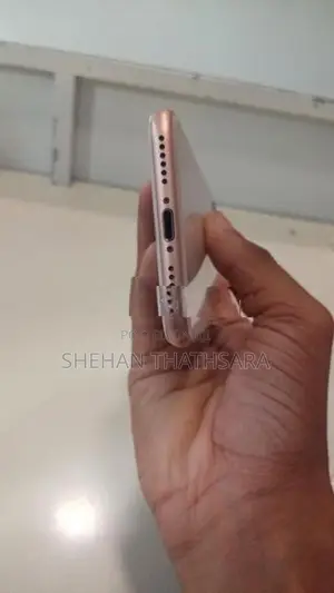 Apple iPhone 8 64GB (Used)