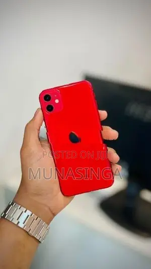 Apple iPhone 11 (Used)