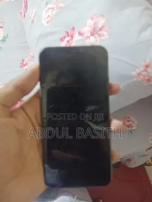 Apple iPhone X (Used)