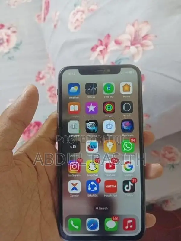 Apple iPhone X (Used)