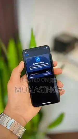 Apple iPhone XS (Used)