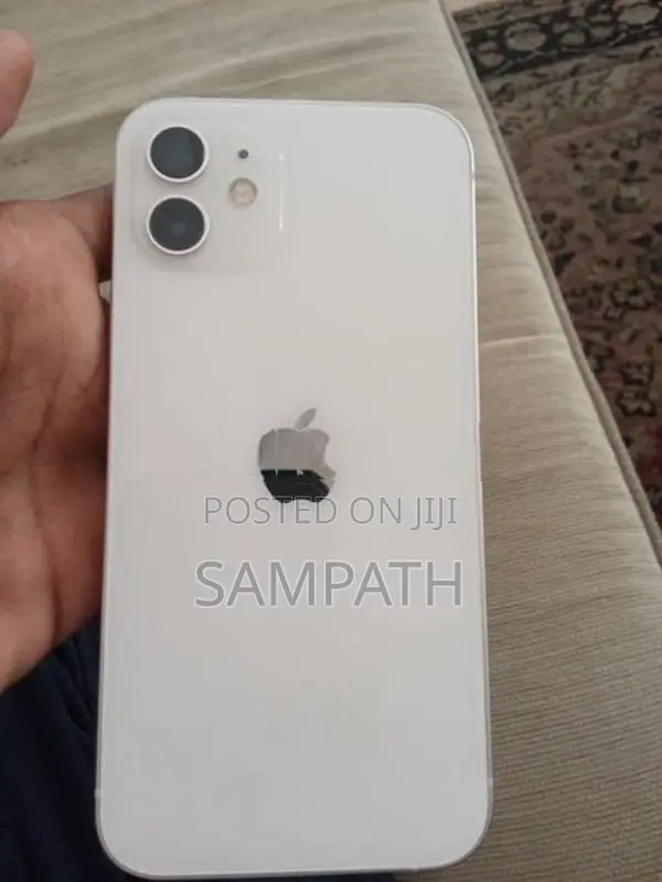 Apple iPhone 12 (Used)
