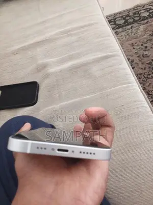 Apple iPhone 12 (Used)