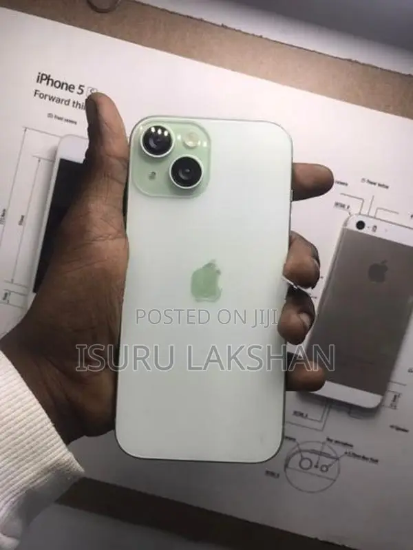Apple iPhone 15 (Used)