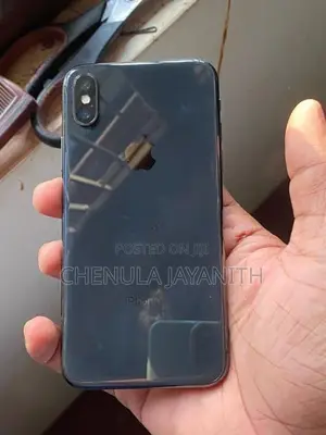 Apple iPhone X (Used)