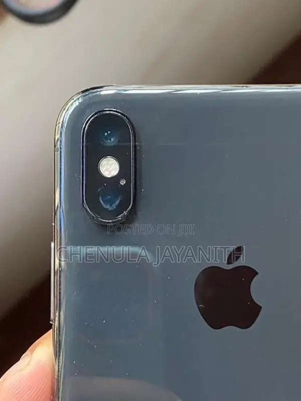 Apple iPhone X (Used)