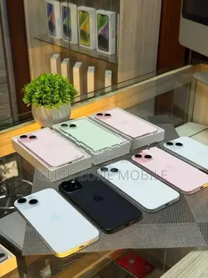 Apple iPhone 15 128GB (Used)