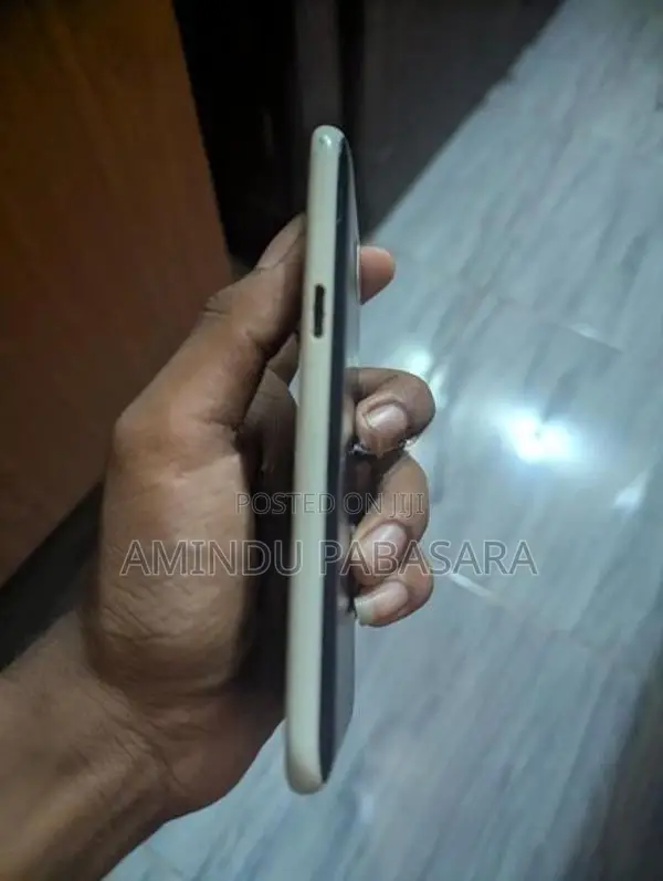 Samsung Galaxy J2 (Used)