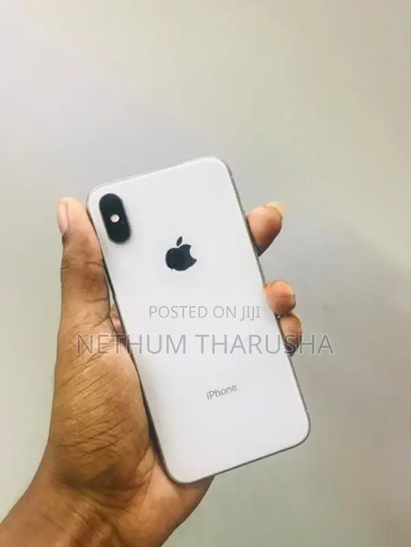 Apple iPhone X (Used)