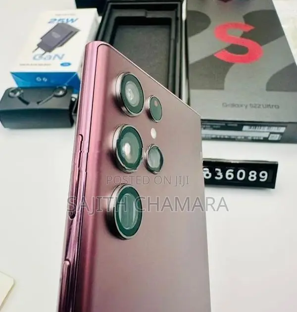 Samsung Galaxy S22 Ultra (Used)