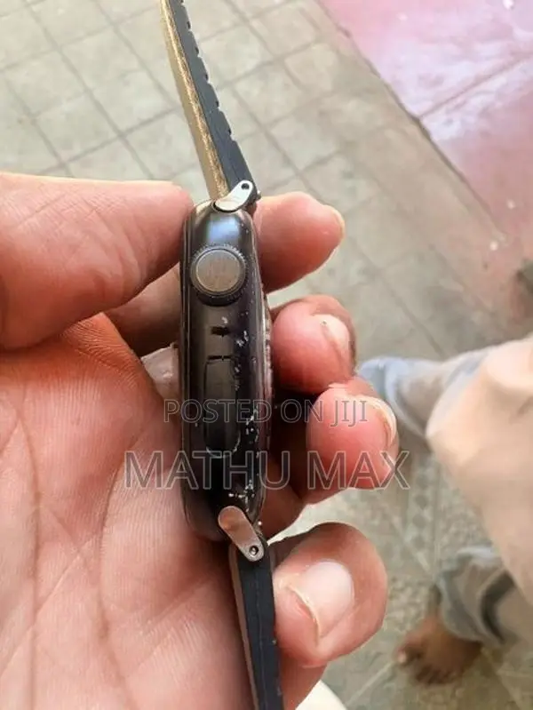 Apple Watch 9 (45mm)