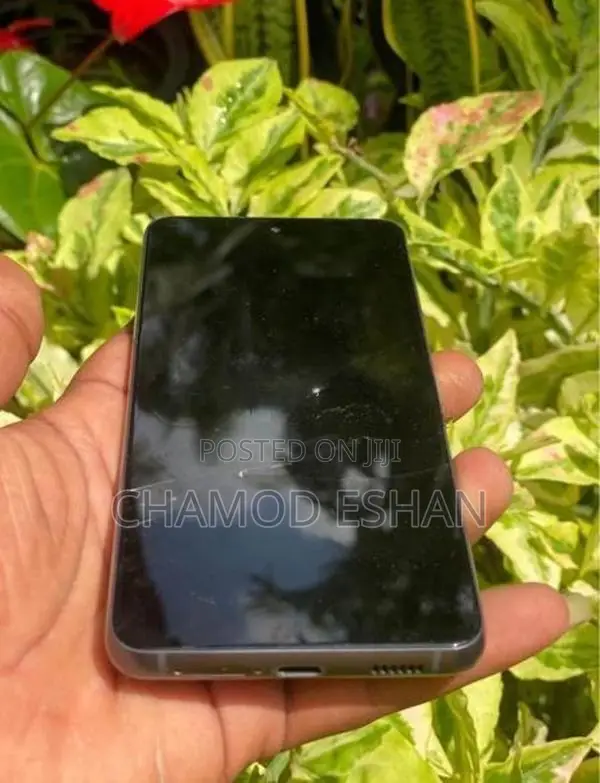 Samsung Galaxy S21 FE (Used)