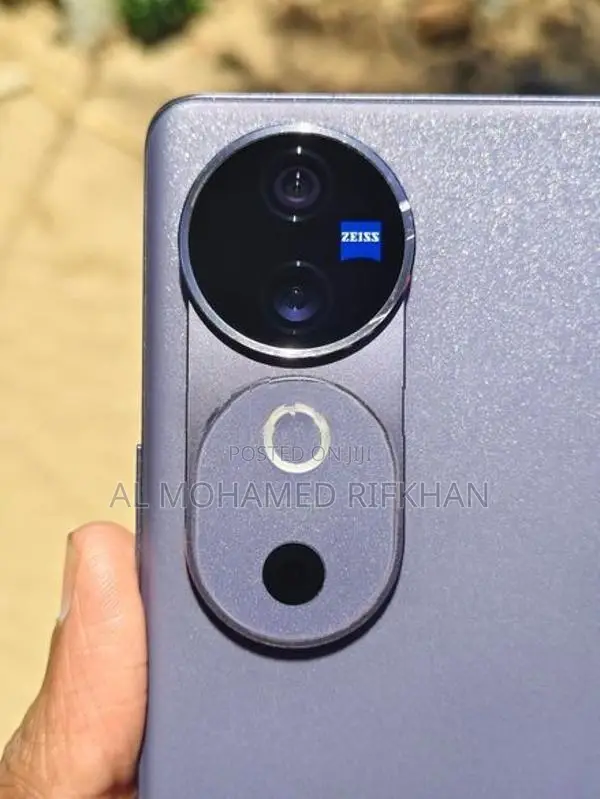 Vivo V40 8GB | 256GB (Used)