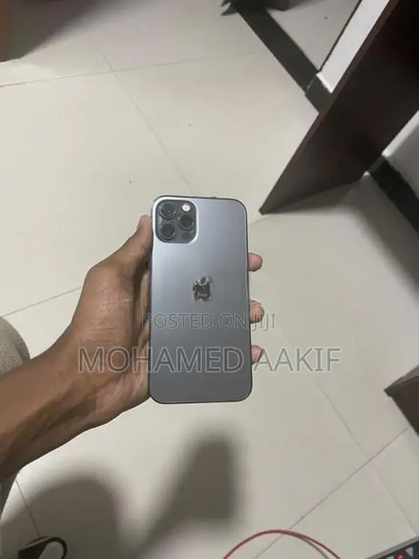 Apple iPhone 12 Pro (Used)