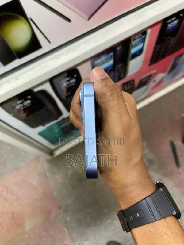 Apple iPhone 14 128GB (Used)