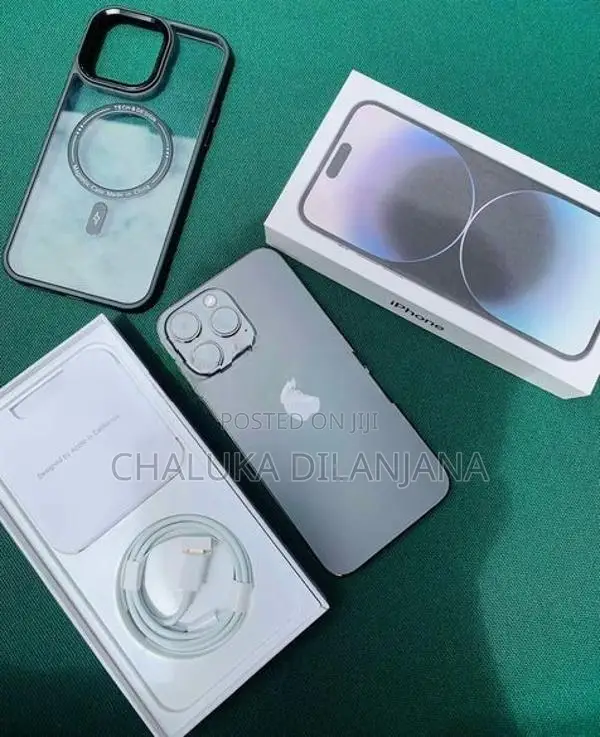 Apple iPhone 14 Pro Max 256GB (Used)